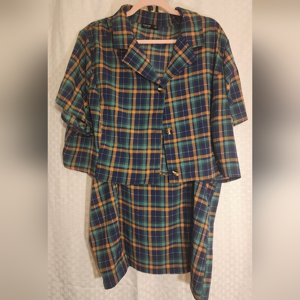 5/$16 💓Plaid Button Up And Skirt Set Blue Green and Yellow Co-ord 2 Piece Set - Picture 2 of 10